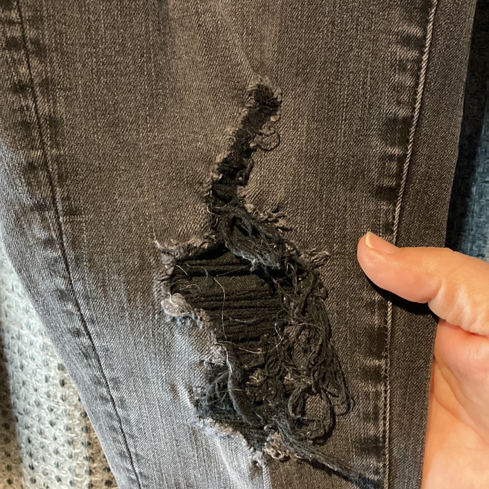 American Eagle Jeans - Picture 5 of 6